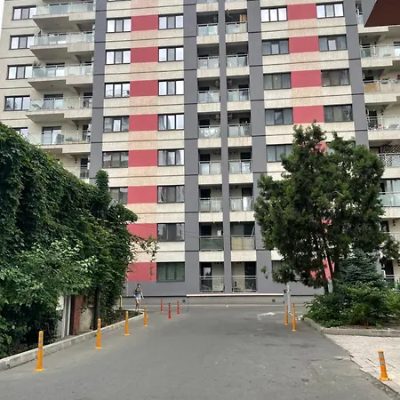 Urban Heights - Skyline Apartment Bucharest